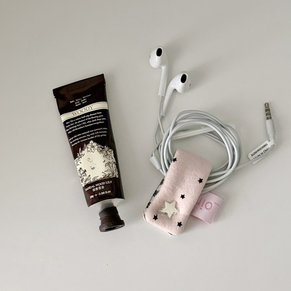 Cute Strawberry Korean Y2K Ear – обзор и цена Cable Management Bag